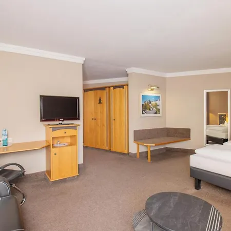 Tanne Otel Ilmenau